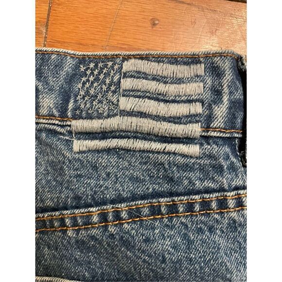 Revice 2-Sided Zipper Jeans - Picture 6 of 6